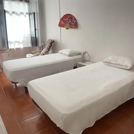 Peniche Hostel פניש