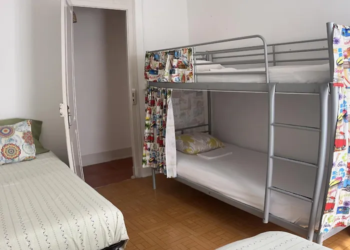 Peniche Hostel ホステル ペニシェ