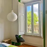 Peniche Hostel * Пениши