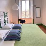 Хостел Peniche Hostel Пениши