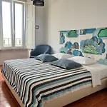 Хостел Peniche Hostel Пениши