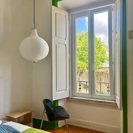 Peniche Hostel * Пениши